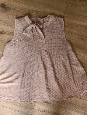 EUC adrianna Papell Sleeveless Tie Neck Blouse Large Stretchy